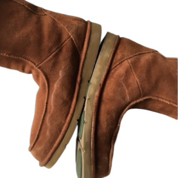 UGG Downtown Suede Fur Lined Boots - Picture 7 of 16